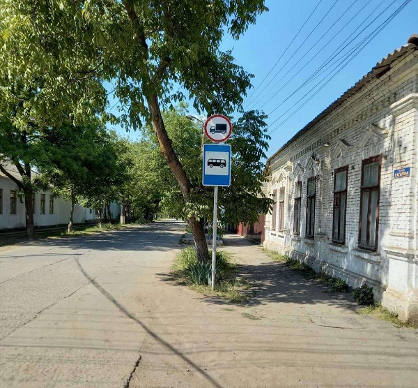 У місті на Одещині на окремих вулицях заборонили рух фур