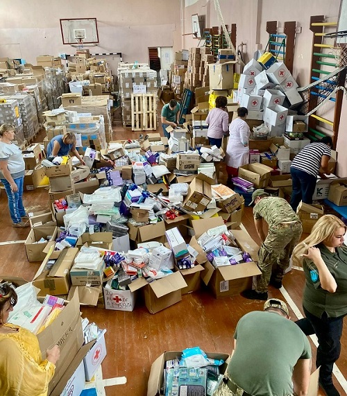 Лікарні шести громад Одещини отримали медичні засоби та харчі з Румунії